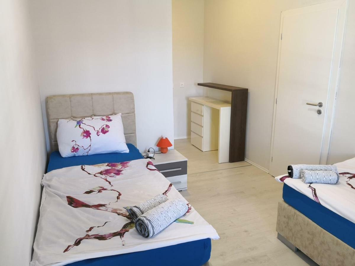 Appartement Apartman Cvitkovic à Soline  Extérieur photo